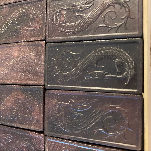 Vintage Halsam Dragon Dominoes Set - Picture 4 of 7